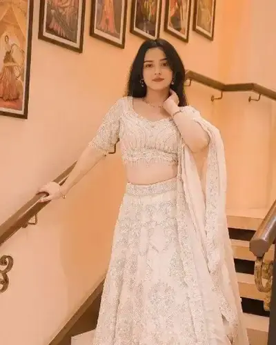 Escort Khawbung